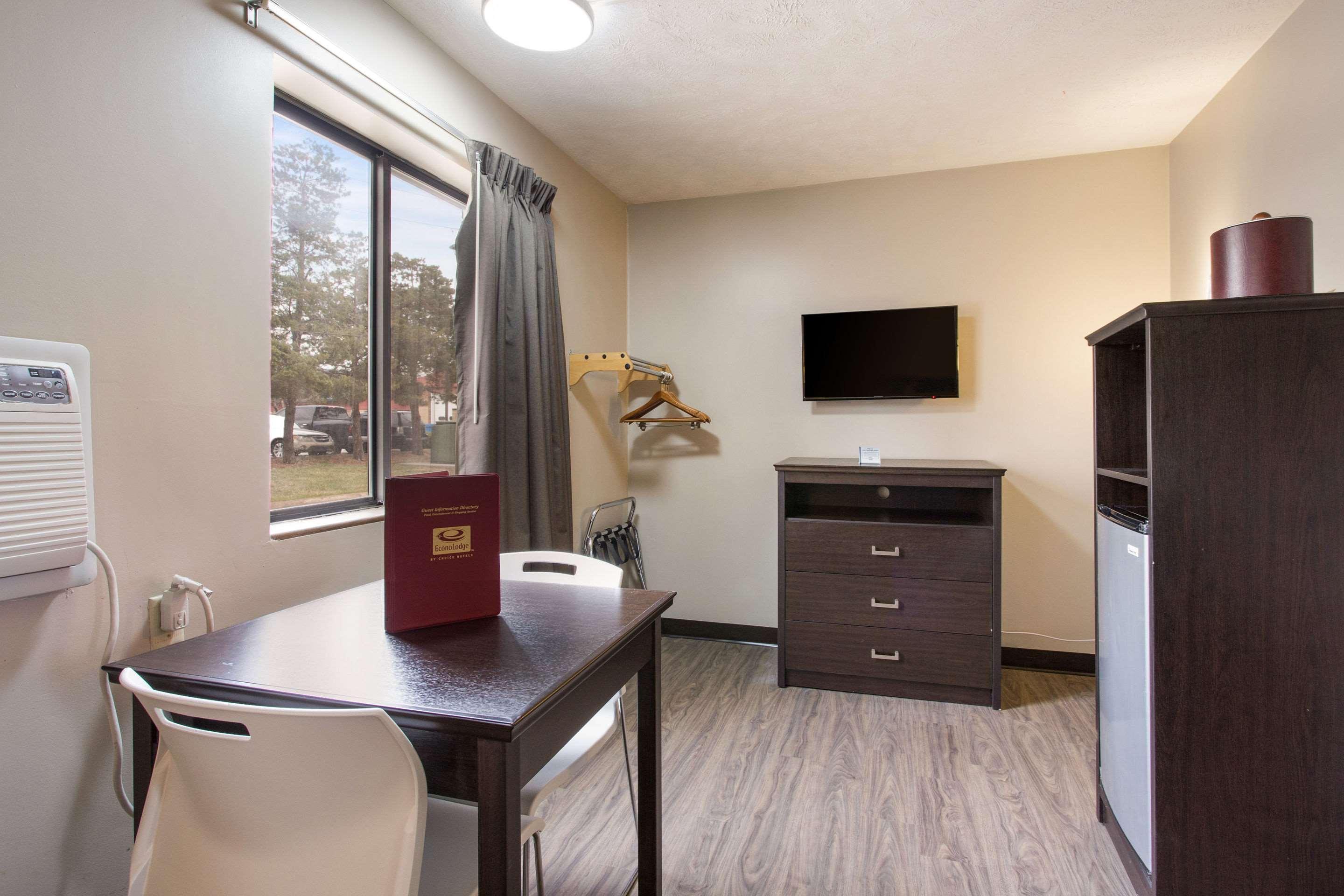 Red Lion Inn & Suites Olathe Kansas City Buitenkant foto