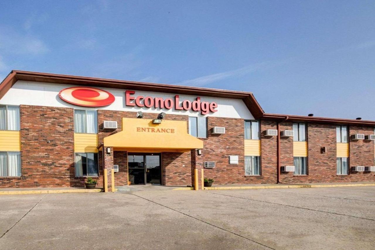 Red Lion Inn & Suites Olathe Kansas City Buitenkant foto